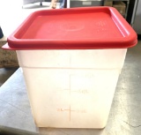 7.5 liters Food Storage Containers w/ Lids