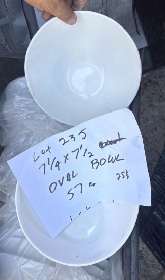 7 1/4 x 7 1/2" Oval Bowls