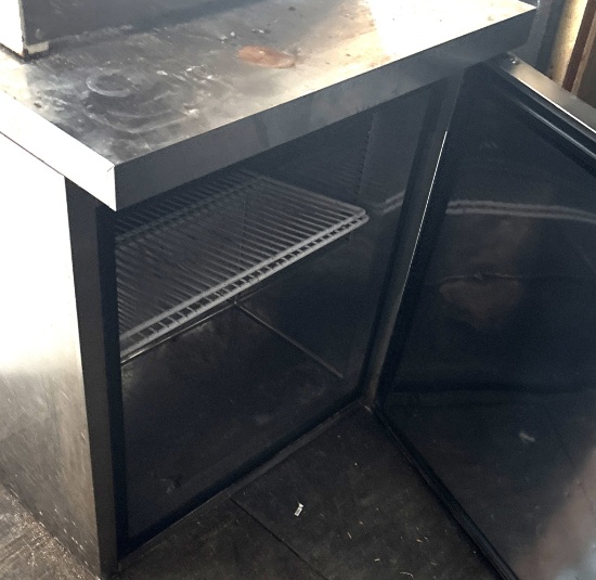 28" Undercounter Refrigerator