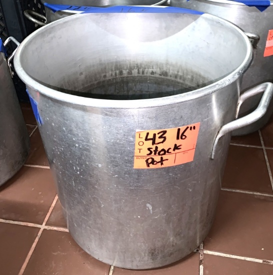 16" Round Stock Pot