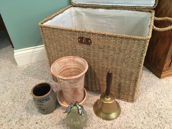 5 pc Assorted Decor Lot & Brass Bell