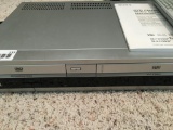 Sony DVD/VCR Recorder Combo w/Remote & Instructors