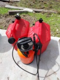 2 Gas Tanks & Garden Pressure Sprayer