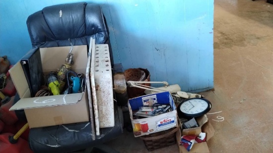 Tools, Office Chair, Lamps, Baskets, Mirror