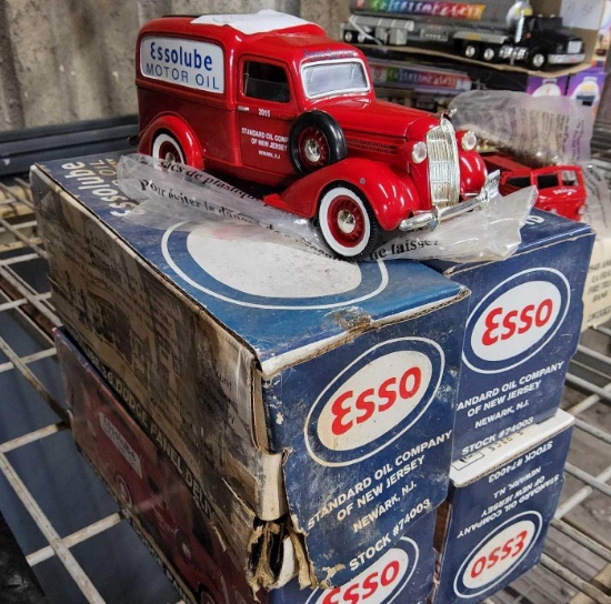 Esso Die-Cast Bank Panel Delivery
