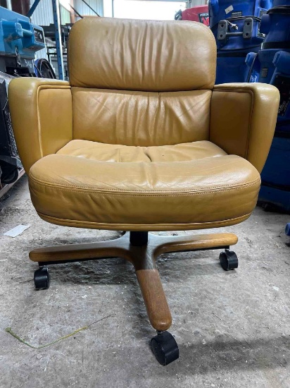Leather Executive Desk Chair