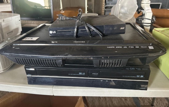 TV, VHS and DVD Player
