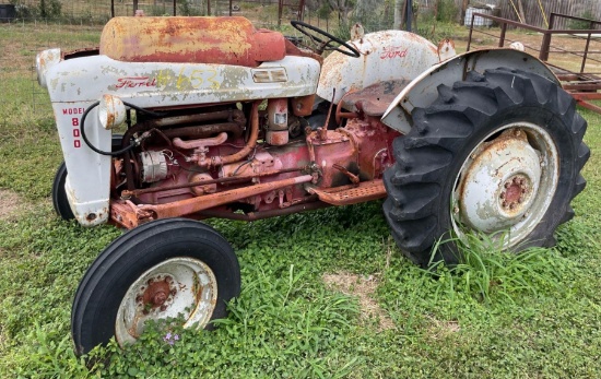 Ford Model 800 Tractor