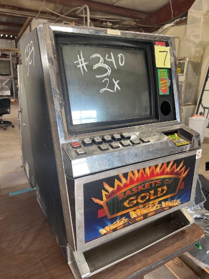 2 Slot Machines