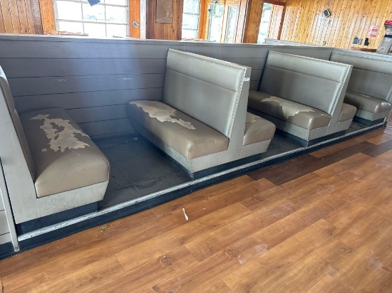 4 Booth Seats