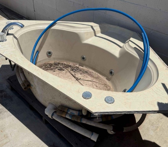 Jacuzzi Tub