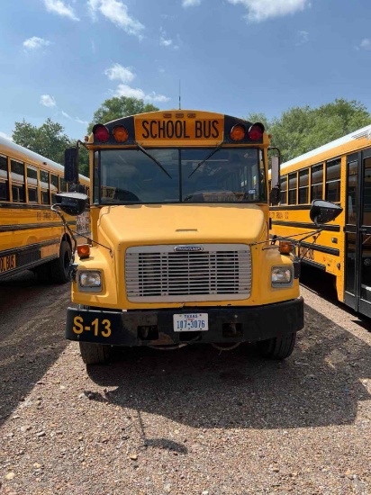 2001 Freightliner FS65 Chassis Bus, VIN # 4UZAAXBV81CH95736