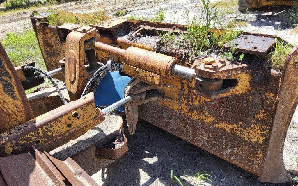 TOPADOR FRONTAL CATERPILLAR D6KLGP