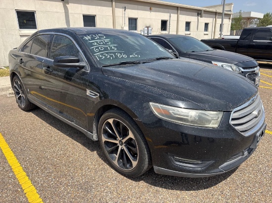 2015 Ford Taurus Passenger Car, VIN # 1FAHP2E84FG116073
