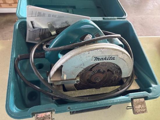 Makita Circular Saw