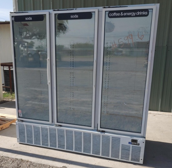 3 Glass Door Master Bilt Beverage Refrigerator