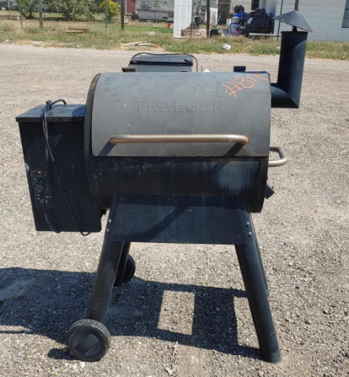 Traeger Pellet BBQ Pit
