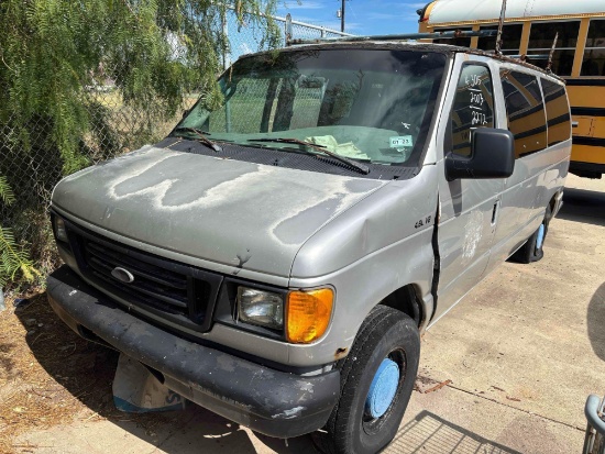 2003 Ford Econoline Wagon Van, VIN # 1FMRE11W13HB22272
