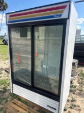 True two-glass-door Refrigerator