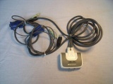 IOGEAR 2-Port USB Switch with Audio and Cables GCS632U !