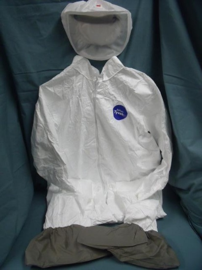 UNUSED 3M S-433S HOOD HEADGEAR W DUPONT TYVEK 2XL COVERALLS