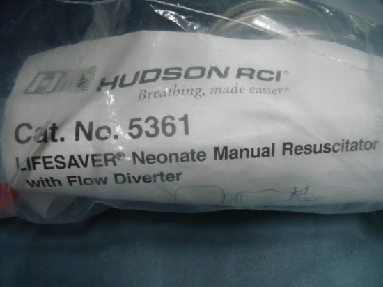HUDSON RCI # 5361 LIFESAVER NEONATE MANUAL RESCITATOR W/ FLOW DIVERTER