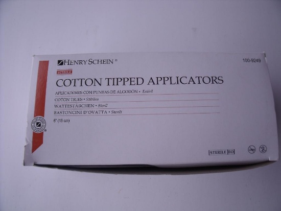 HENRY SCHEIN 100-9249 BOX OF 100 COTTON TIPPED APPLICATORS!