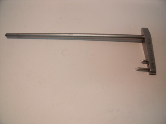 RICHARDS 71440198 00512812 SPIKED FIXATION ROD !