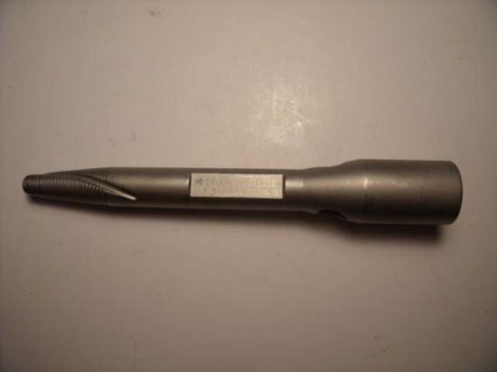 SMITH & NEPHEW 71631320 13MM 17046 LARGE EXTRACTOR !