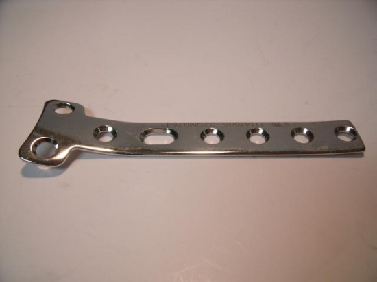 RICHARDS SMITH AND NEPHEW 71141606 T- PLATES !O 10.4