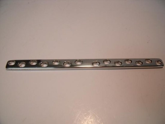 RICHARDS SMITH AND NEPHEW 71141214 BROAD COMPRESSION PLATE !