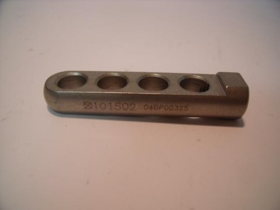 SMITH AND NEPHEW 101502 4 HOLE POST !O 10.5