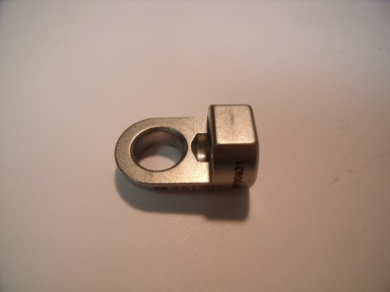 SMITH AND NEPHEW 101702 FEMININE LOW PROFILE HINGE !O 9.2
