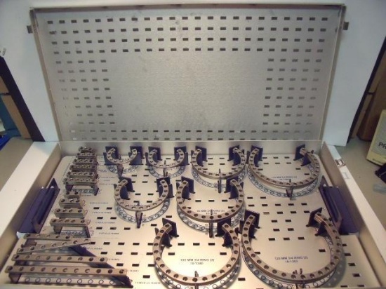 SMITH AND NEPHEW RICHARDS 596351 ILIZAROV SYSTEMS SMALL BONE FIXATION SYSTEM RINGS AND PLATES !