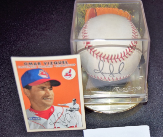 Omar Vizquel autographed baseball & card