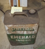 Sinclair Emerald Oil can