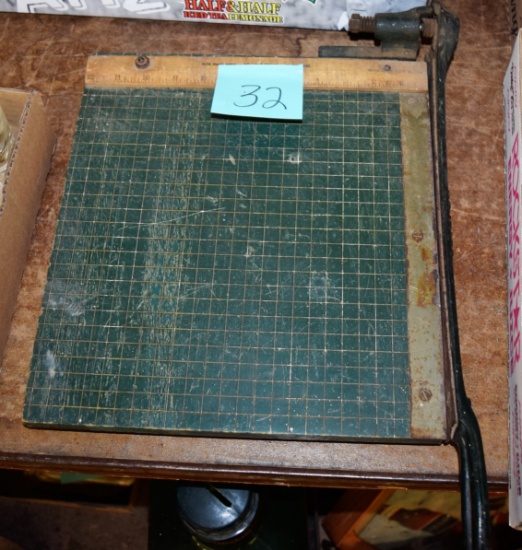 VINTAGE PAPER CUTTER