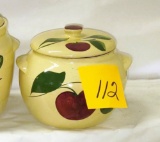 Vintage Watt Apple Bean Pot - Nice condition