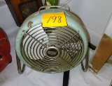 Vintage Fan RUNS