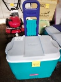 Large Rubbermaid Cooler on Wheels PICK UP ONLY