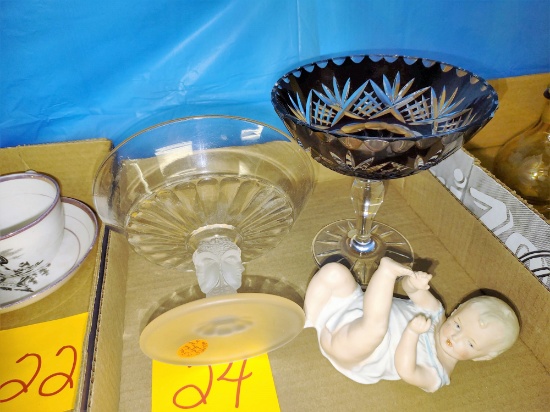 DUNCAN & SONS 3 FACE OPEN DISH, BOHEMIAN STEMMED DISH, PIANO BABY (Damage to fingers/toes)