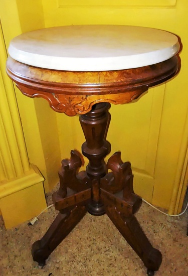 VICTORIAN 31" ROUND MARBLE TOP STAND - PICK UP ONLY