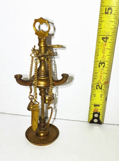 MINIATURE 4.5" BRASS ITALIAN LUCERNE OIL LAMP