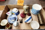 MISCELLANEOUS LOT OF STONEWARE & POTTERY 