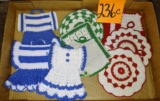 VINTAGE  POT HOLDERS