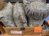 DECORATIVE THROW PILLOWS - PICK UP ONLY