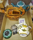MISCELLANEOUS POTTERY: - pick up only