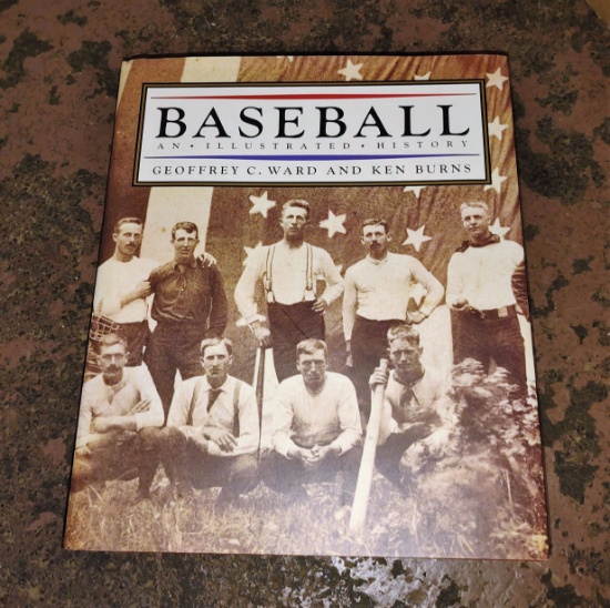 AN ILLUSTRATED HISTORY OF BASEBALL COFFEE TABLE BOOK