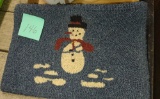 HOOKED SNOWMAN TABLE RUG