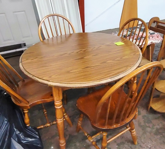 KITCHEN TABLE & CHAIRS -  PICK UP ONLY
